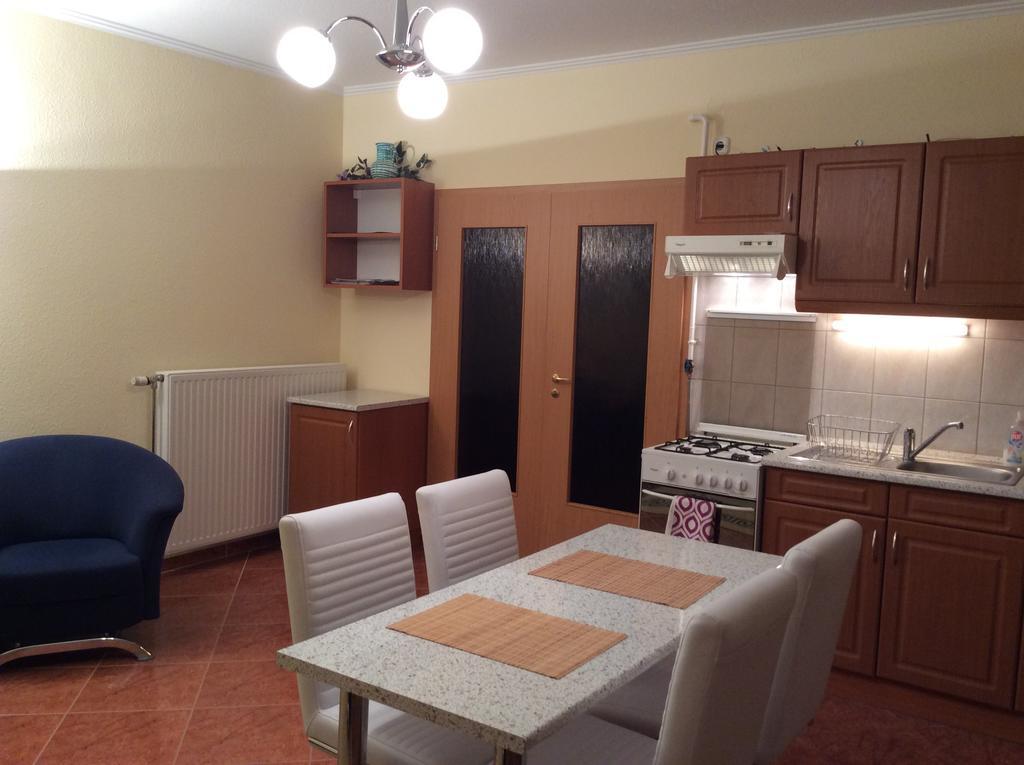 Rehab Apartment Hévíz Quarto foto